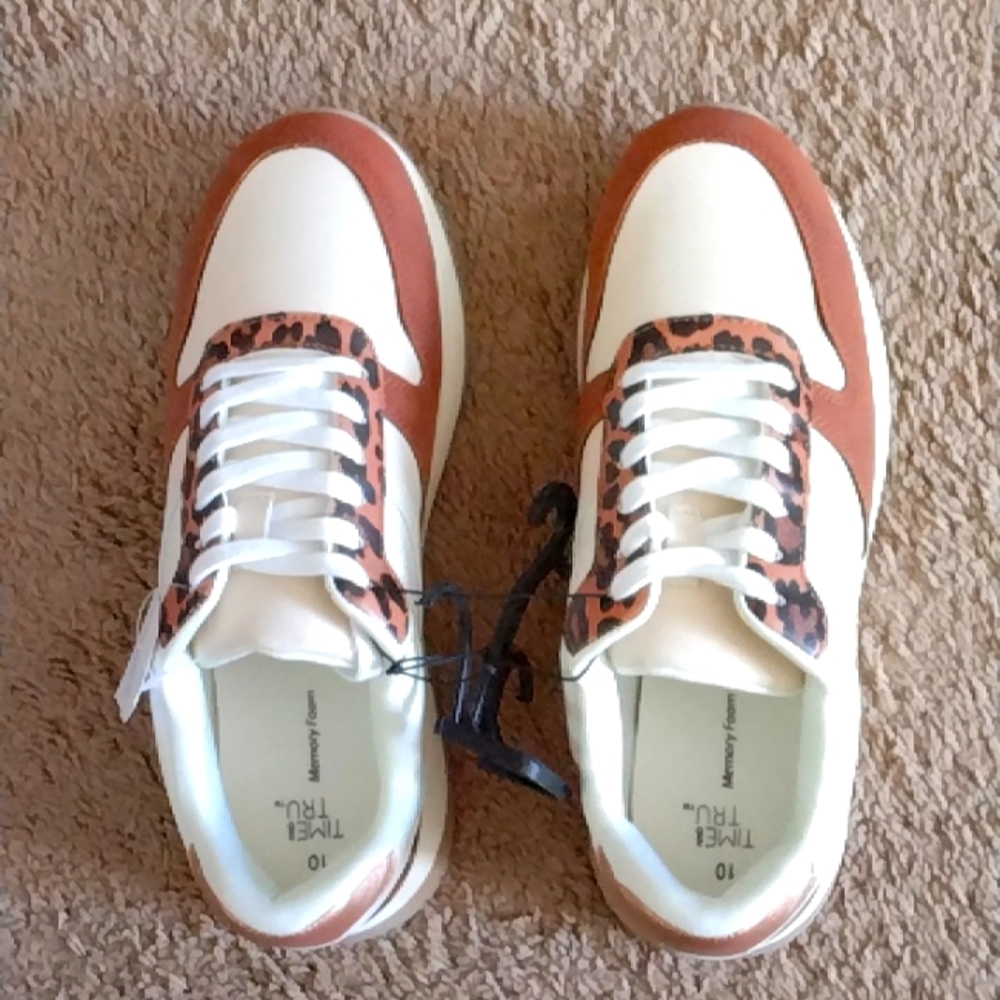 New With Tags Fashion Sneakers With Memory Foam and Leopard Print Design